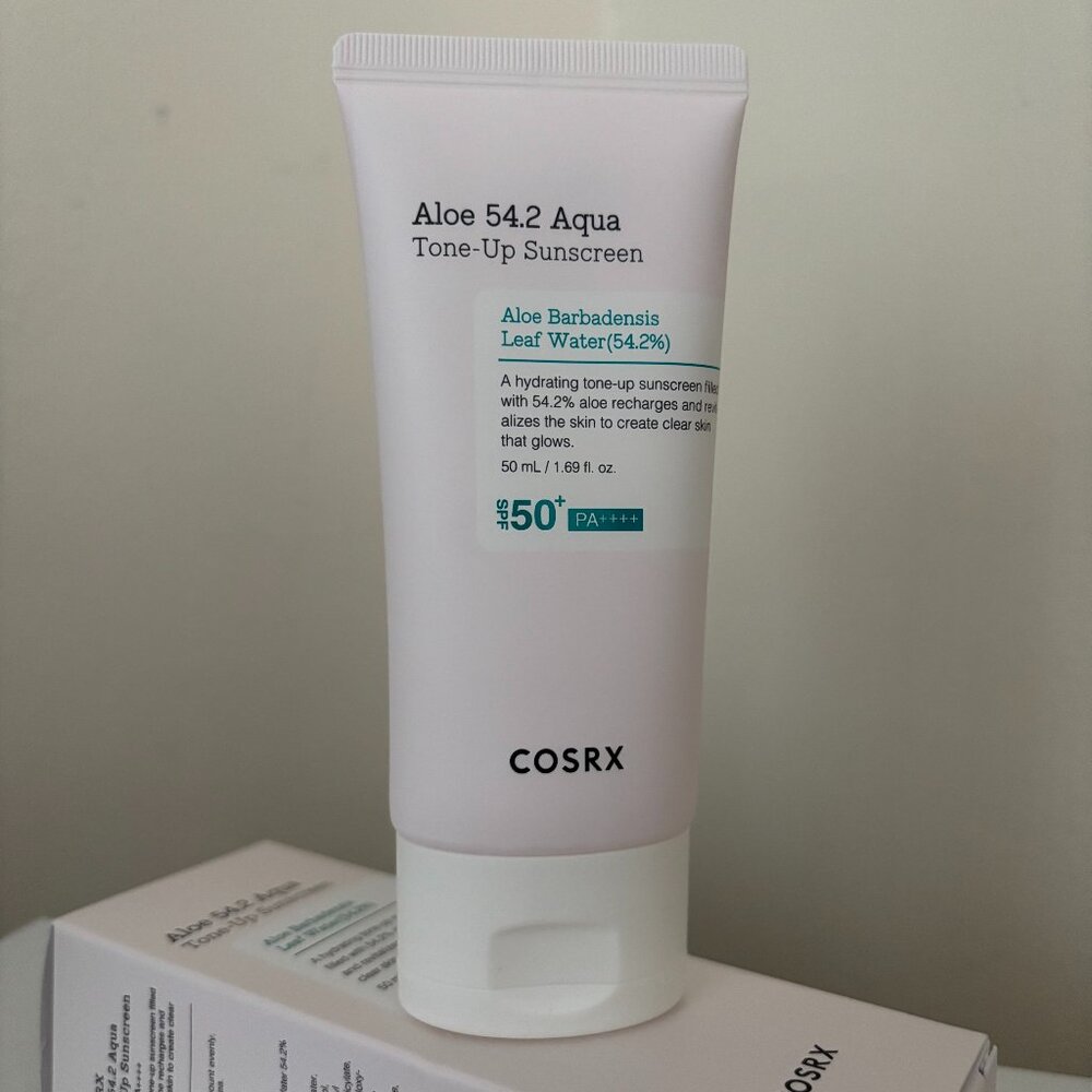 COSRX Aloe 54.2 Aqua Tone-Up Sunscreen SPF 50+ PA++++ (50 mL)